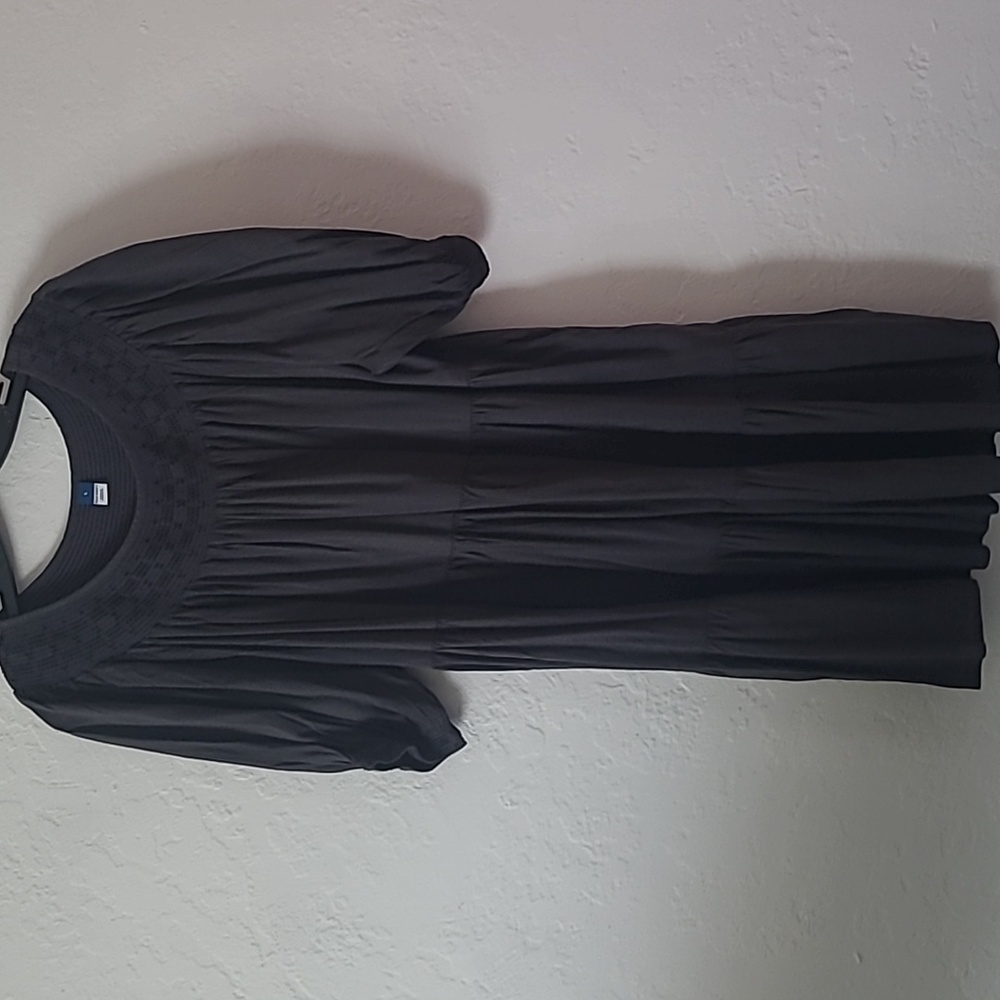 Old Navy Black Tiered Puff Sleeve Midi Dress